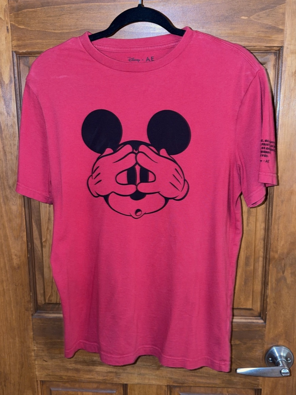 Disney Men’s Coral Red Mickey Graphic Short Sleeve Tee
